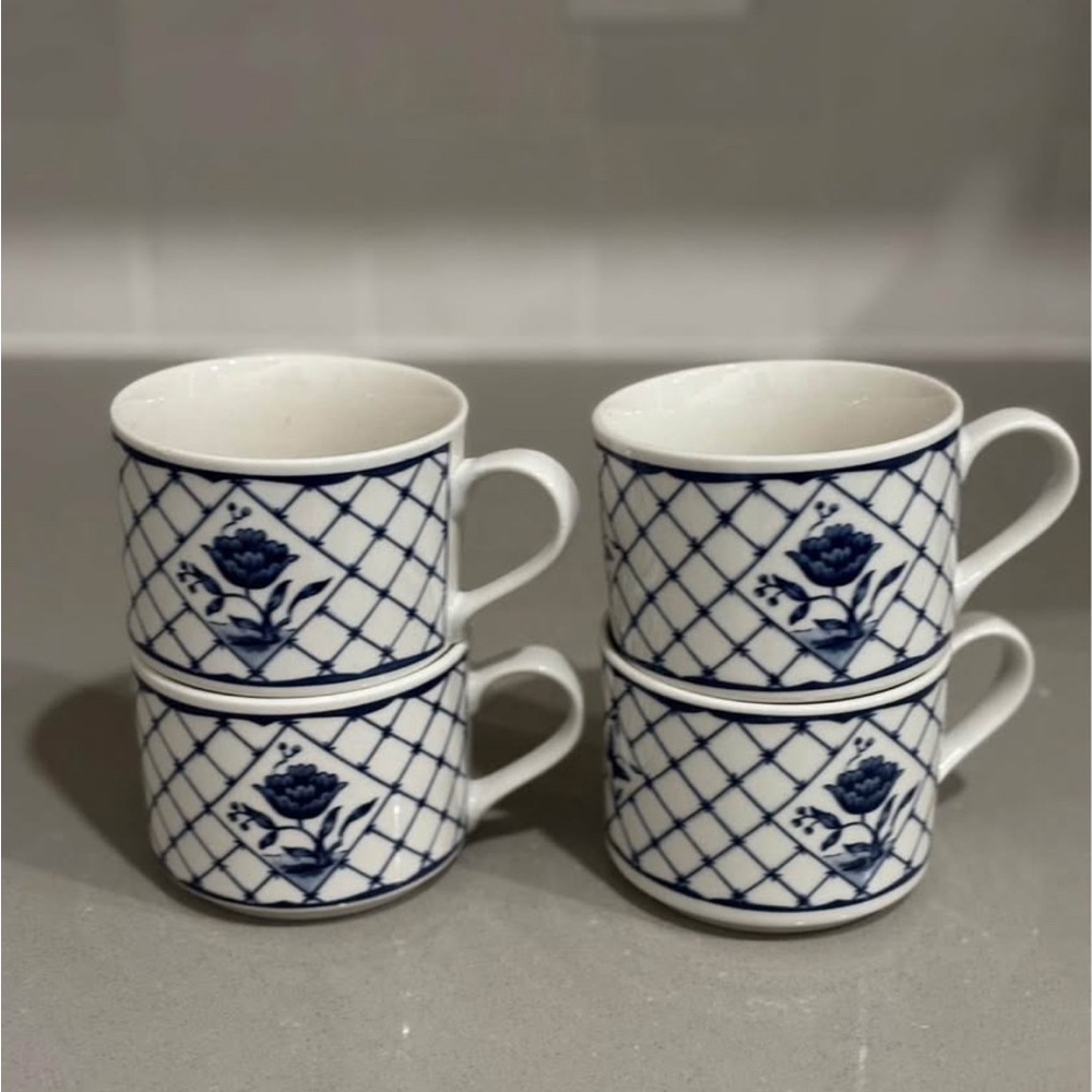 Dynasty Lattice Cups